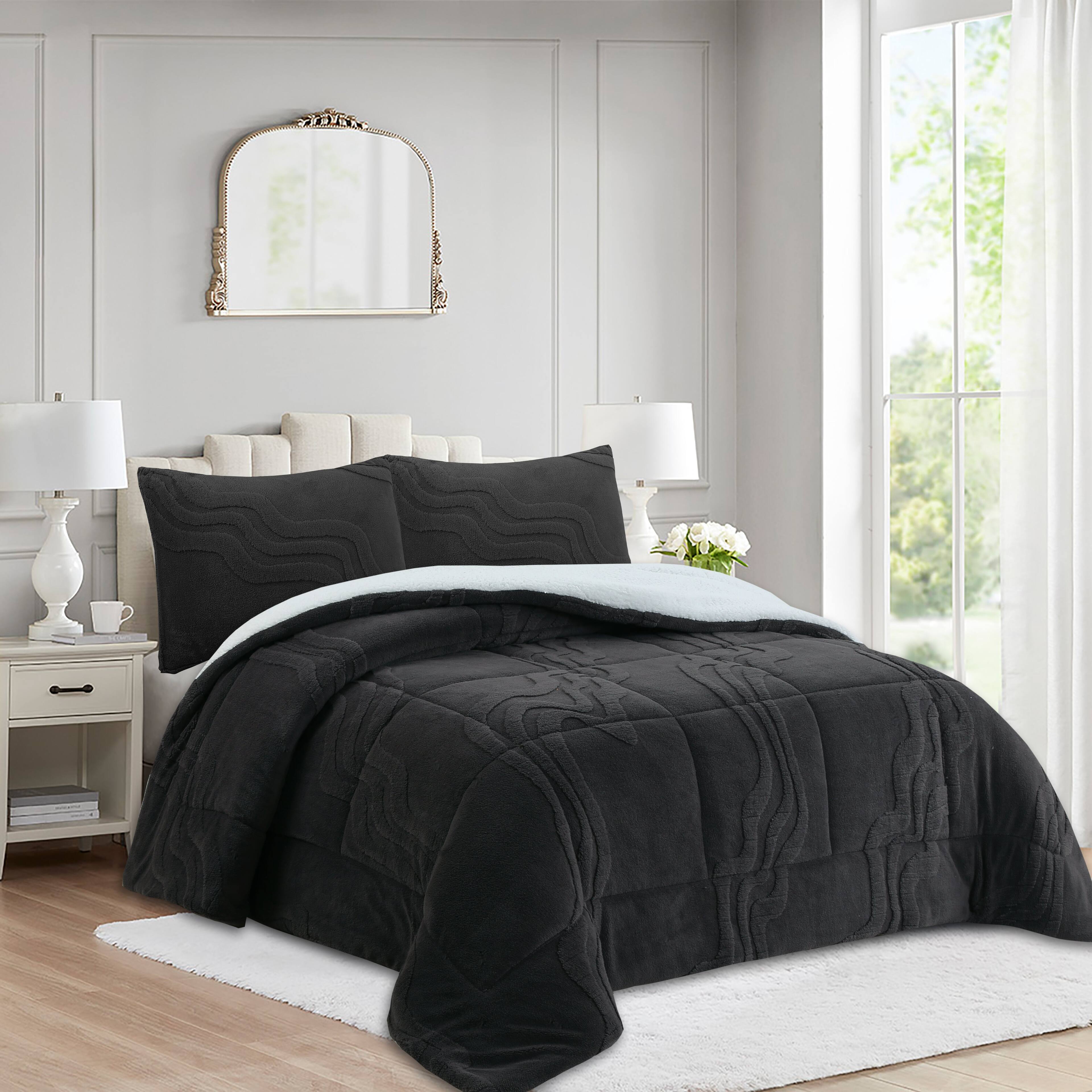 Angle. MarCielo - Marcielo 3 PCS Wave Jacquard Soft Plush Comforter Set - Dark Grey.