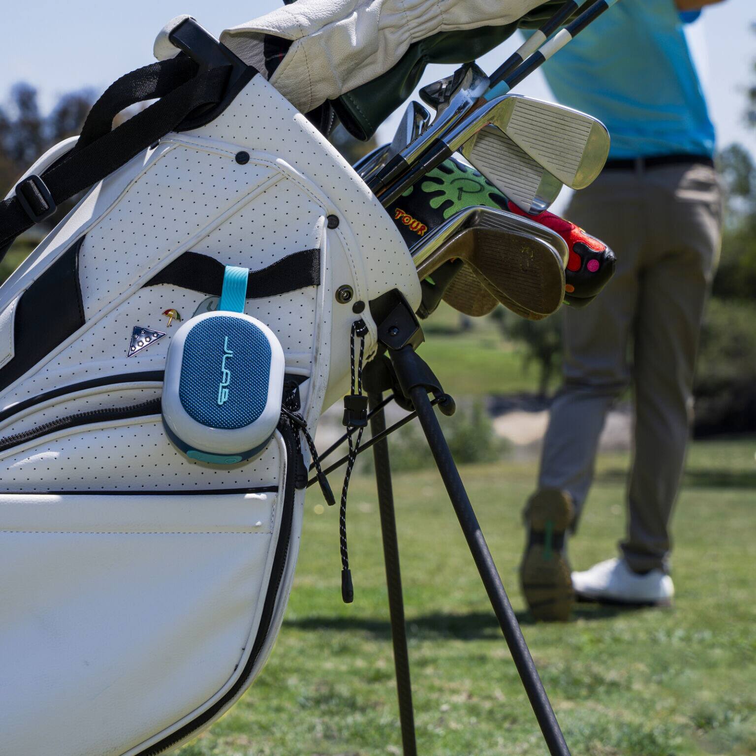 The text on the image reads:

- "TOUR"
- "LPG"