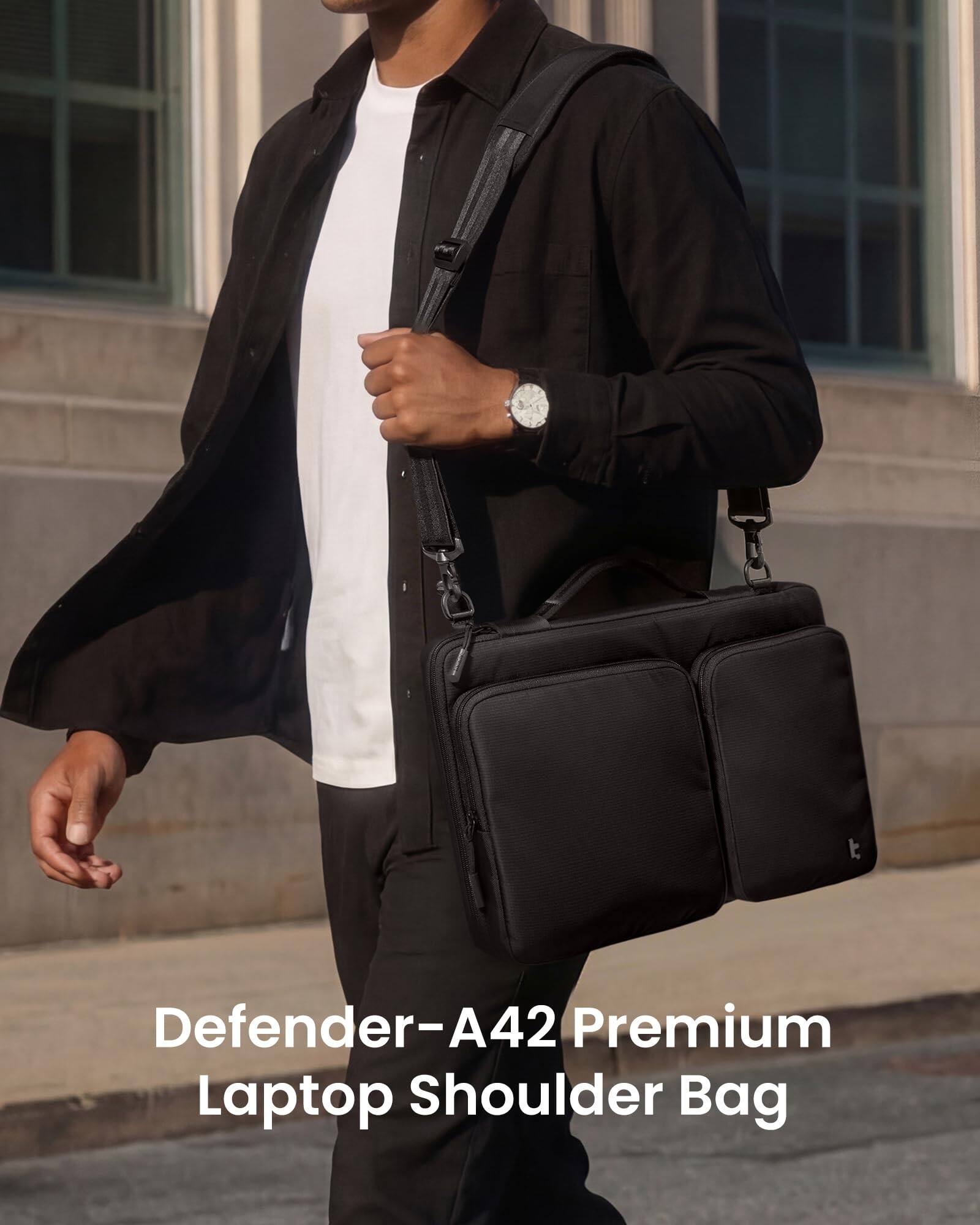 Defender-A42 Premium Laptop Shoulder Bag