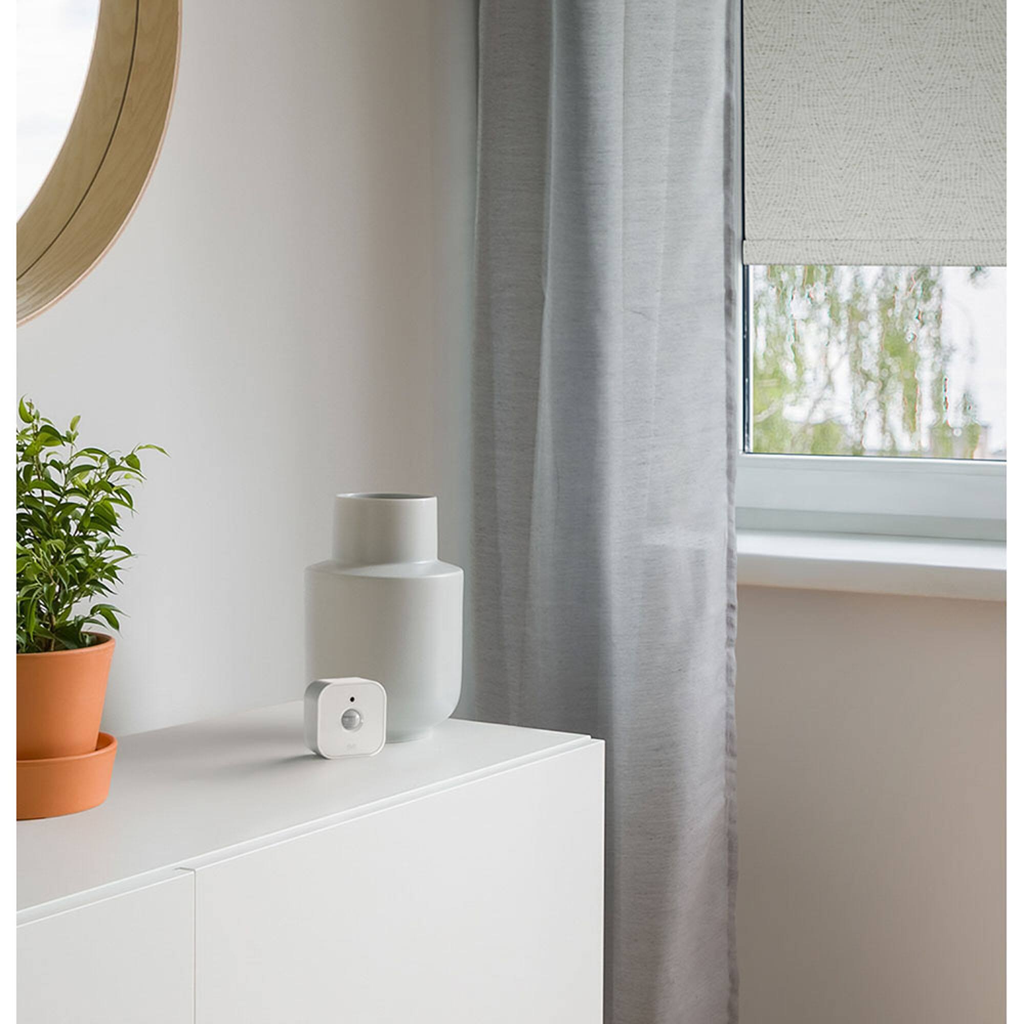 Alt View 13. Eve - Eve Motion - Smart motion sensor - White.