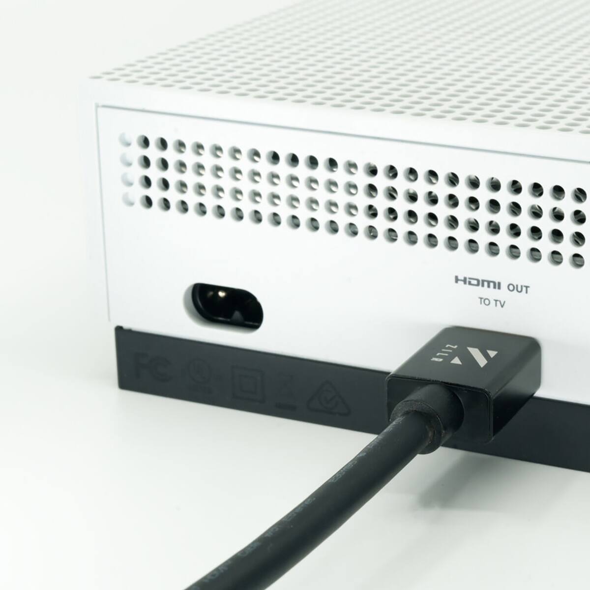 HDMI OUT TO TV

FC
8712