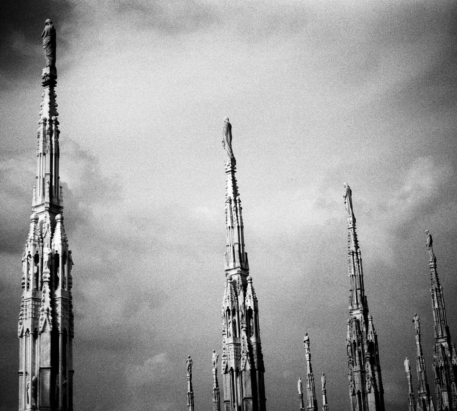 Front. Parallel Worlds - Phosphenes   - COMPACT DISCS.