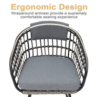 Ergonomic Design  
Wraparound armrest provide a supremely comfortable seating experience