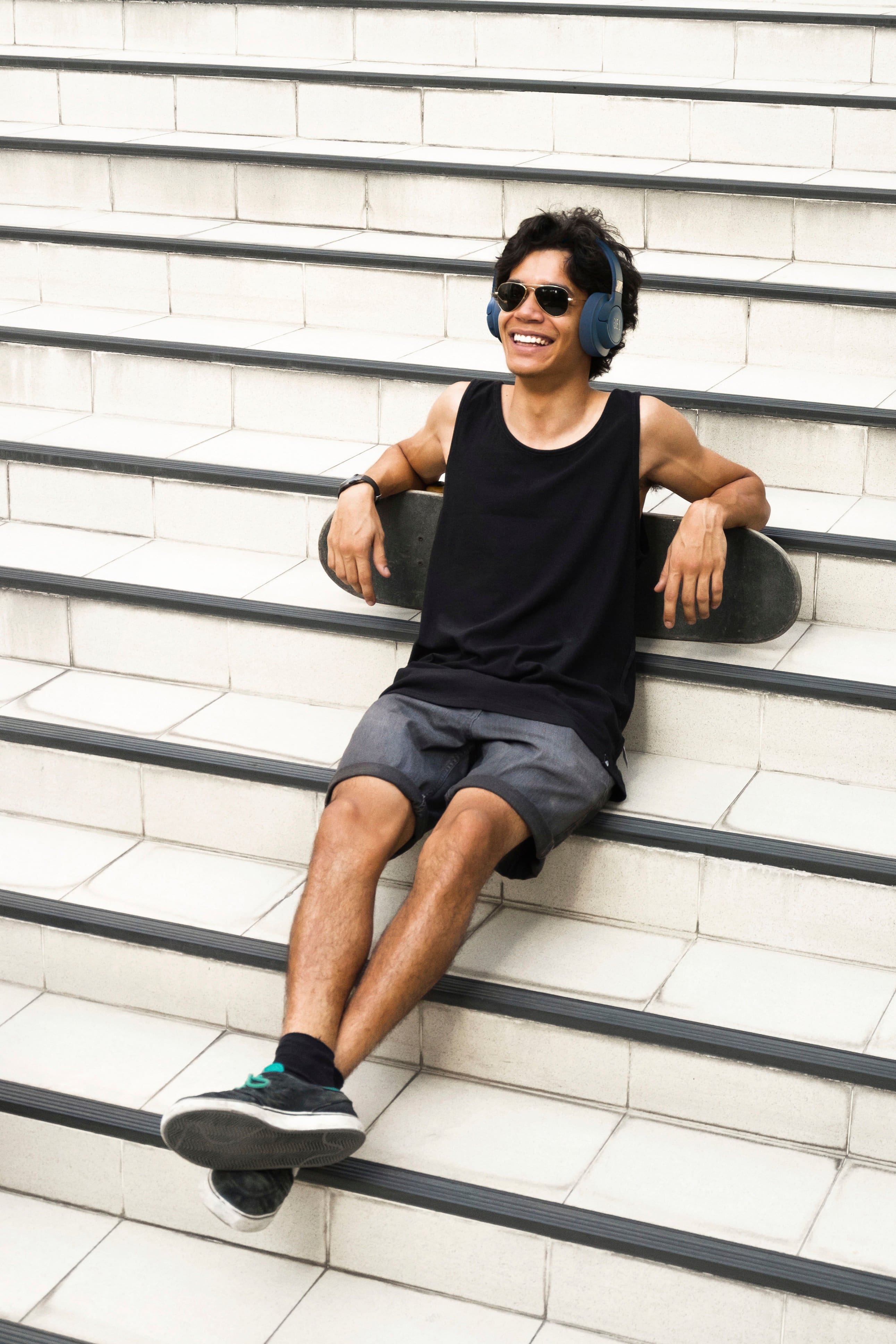 Alt View 20. JBL - Tune 720BT Over-Ear Bluetooth Headpones - 2024 - Black.