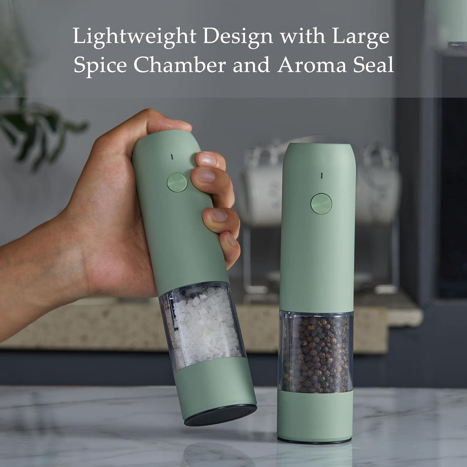 Lightweight Design with Large Spice Chamber and Aroma Seal
