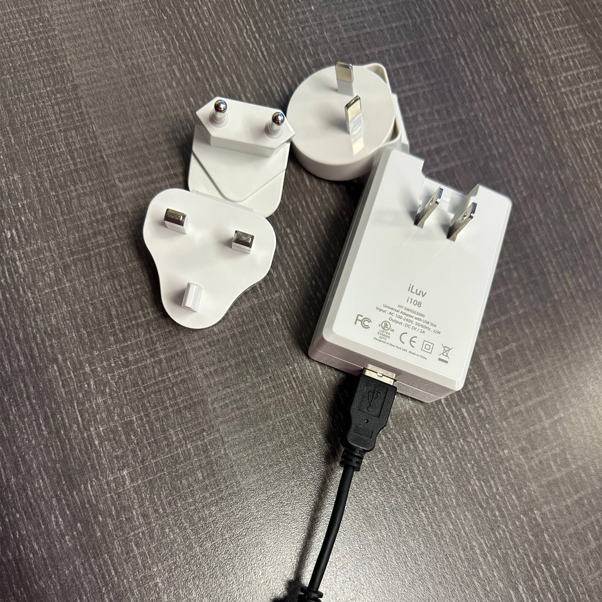 P iLuv 110B Adapter FC Dulpuft 0.20 A - so/Ir - a ra T A8 im 1 - o CE - CEX - X -