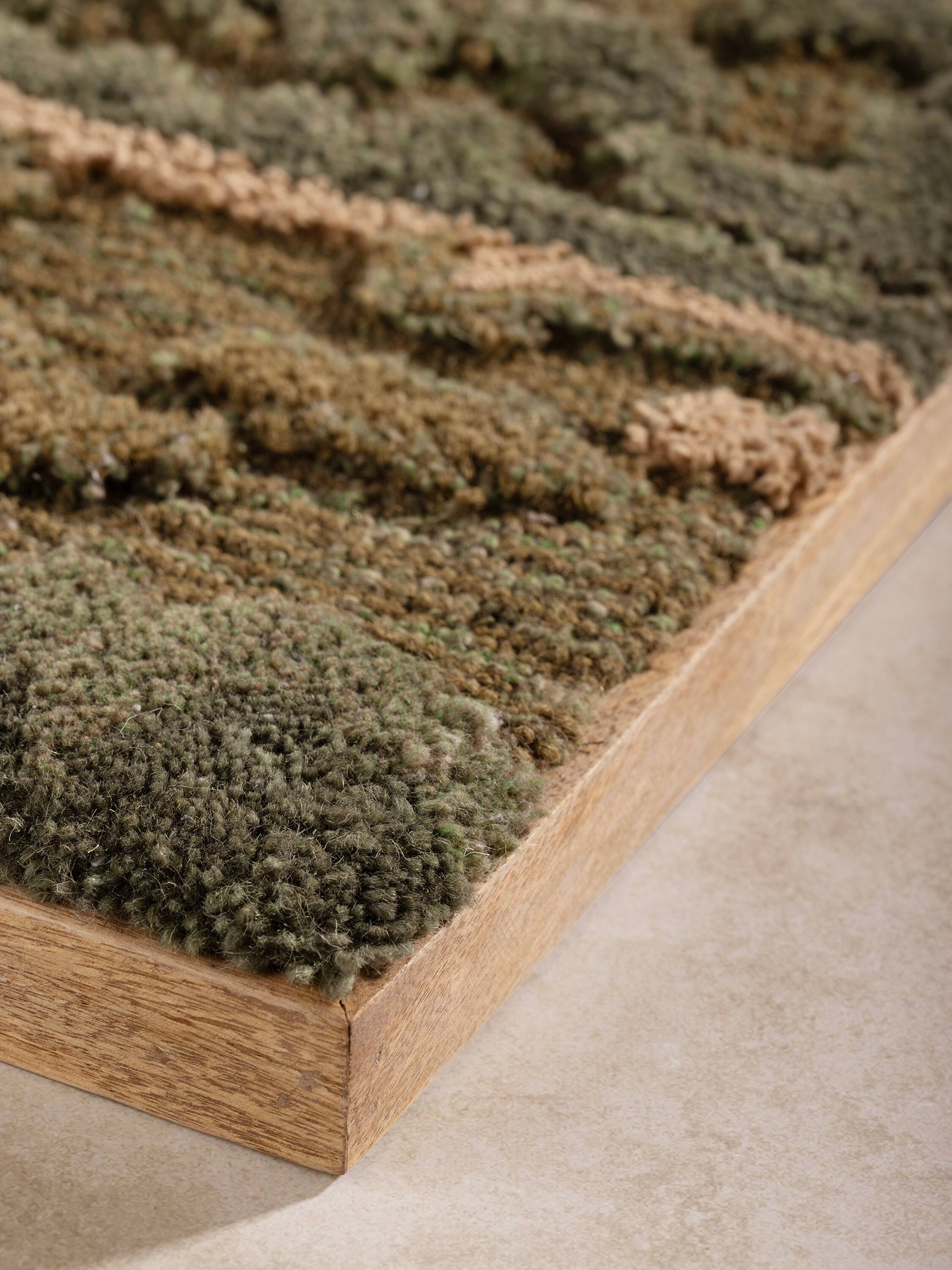 Angle. GAURI KOHLI - Zealand Tufted Wall Art - Multicolored.