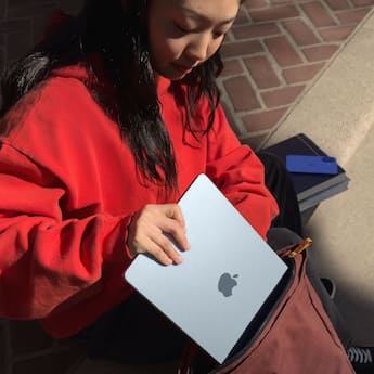 Apple MacBook Air 13 inch Laptop Apple M4 chip Built for Apple Apple MacBook Air 13 inch Laptop Apple M4 chip Built for Apple