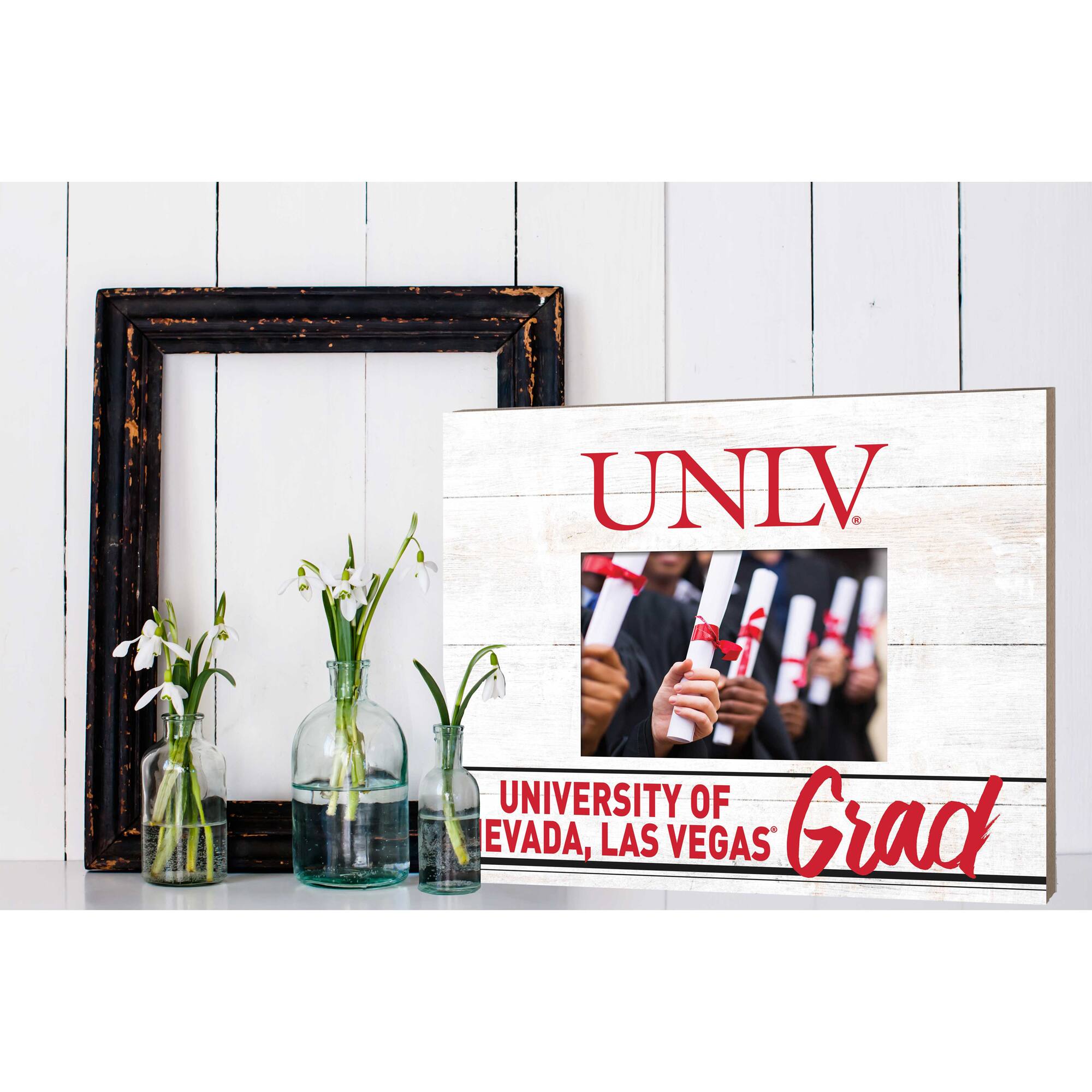 UNLV UNIVERSITY OF NEVADA, LAS VEGAS Grad