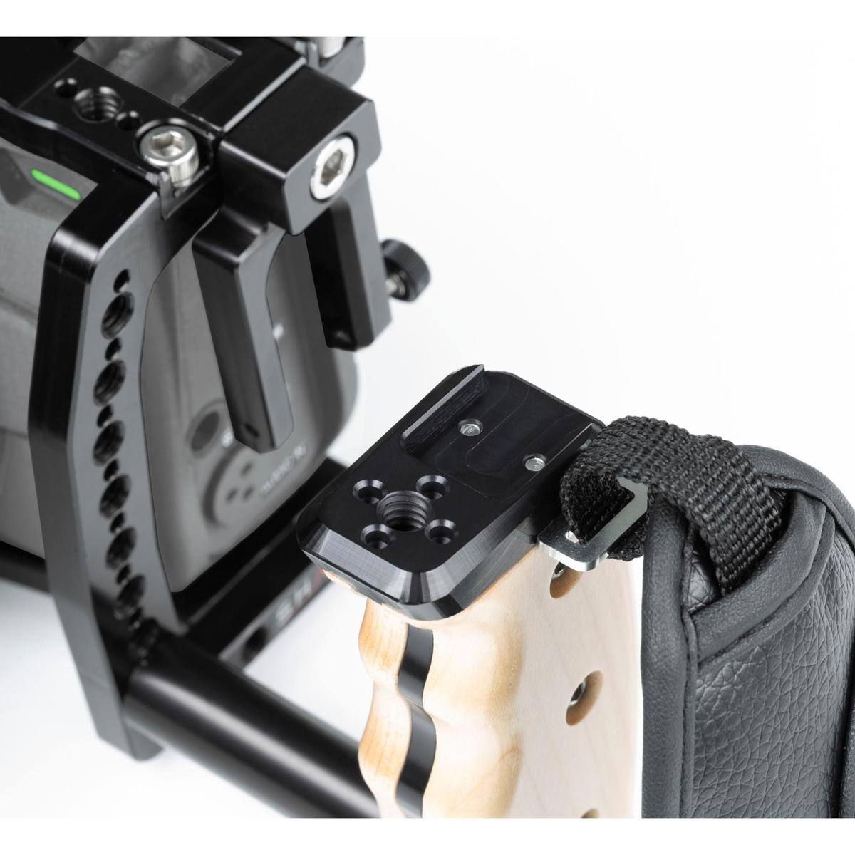 Alt View 3. Shape - Shape Handheld Cage for Blackmagic Pocket Cinema Camera 4K.