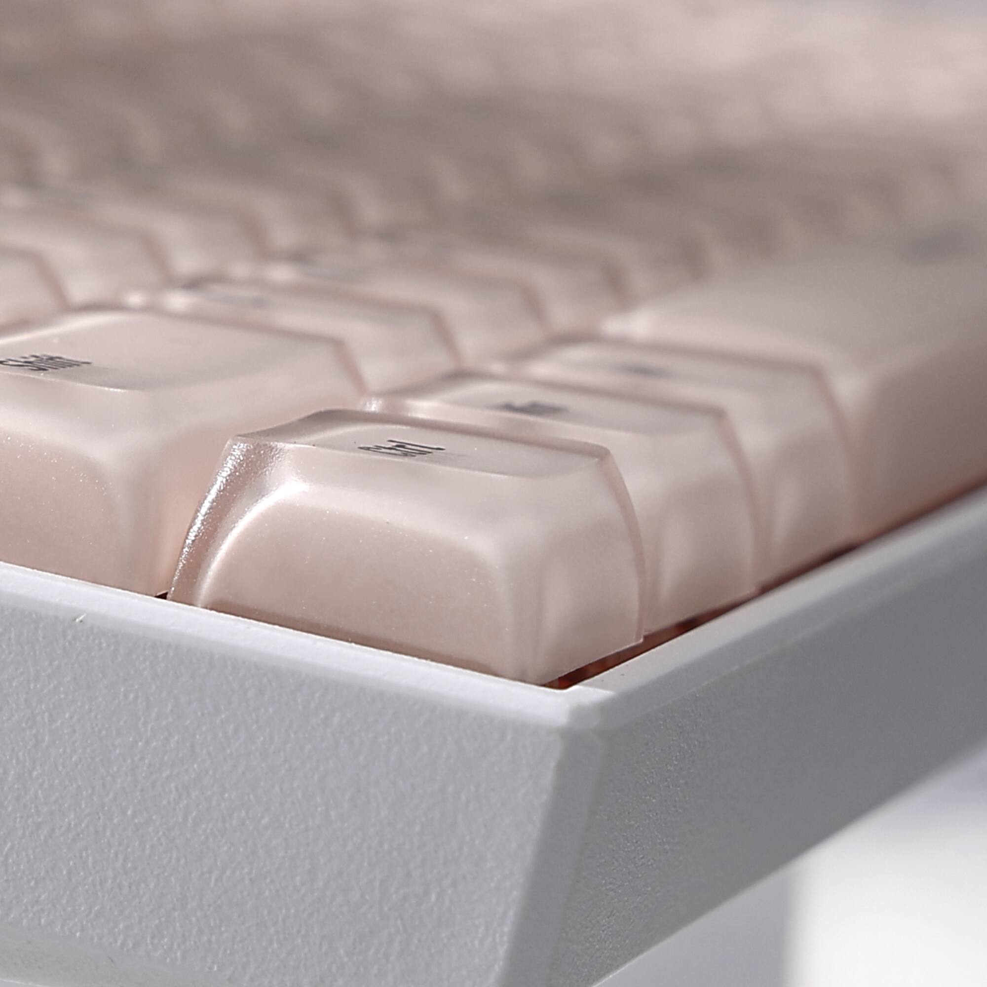 Alt View 2. Womier - Frosted Jelly Keycaps,CSA Profile Shine Through Keys for Most US Layout Cherry MX Cross Stem Switch Mechanical Keyboards - Pink.