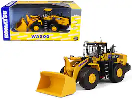 Komatsu WA500-7 Wheel Loader 1/50 Diecast Model by First Gear - Yellow