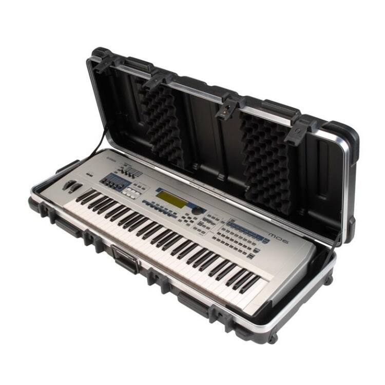 Angle. SKB - SKB ATA 61-Note Keyboard Case with Wheels.