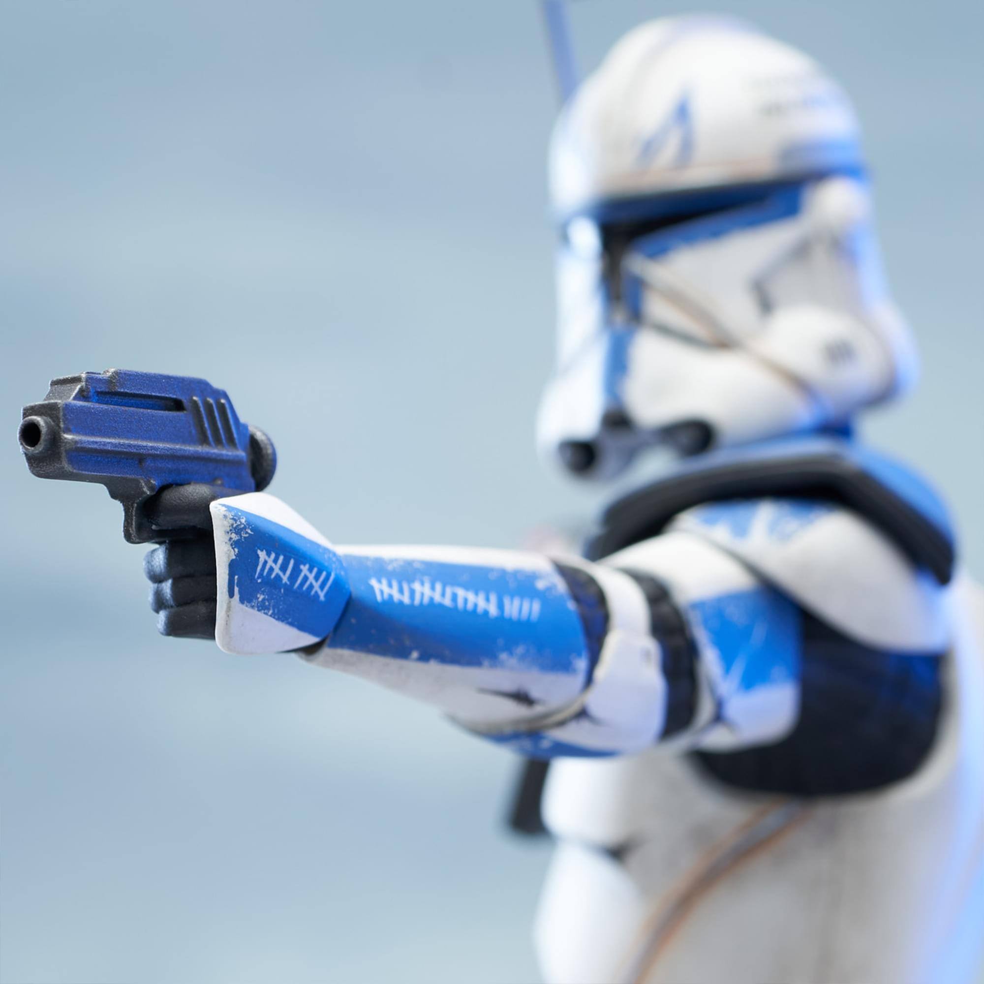 Alt View 4. Diamond Select Toys - Star Wars Premier Collection Captain Rex Statue 10 Inch Resin Statue - Grey.