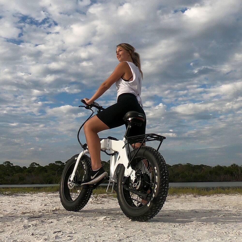 Alt View 4. Jupiter Bikes - Defiant All Terrain Fat Tire eBike with Peak 1130W Motor and 40+ Miles  Max Range - White, USA Service and Support - White.