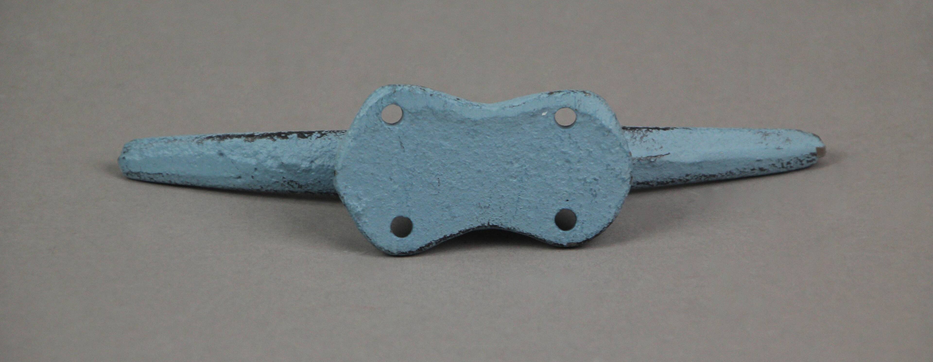 Alt View 3. Zeckos - Set of 4 Colorful Cast Iron Nautical Cleat Wall Hooks/Drawer Pulls - Multicolored.