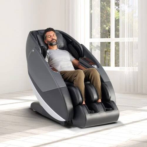 Angle. Human Touch - Novo Flex Massage Chair - Gray.