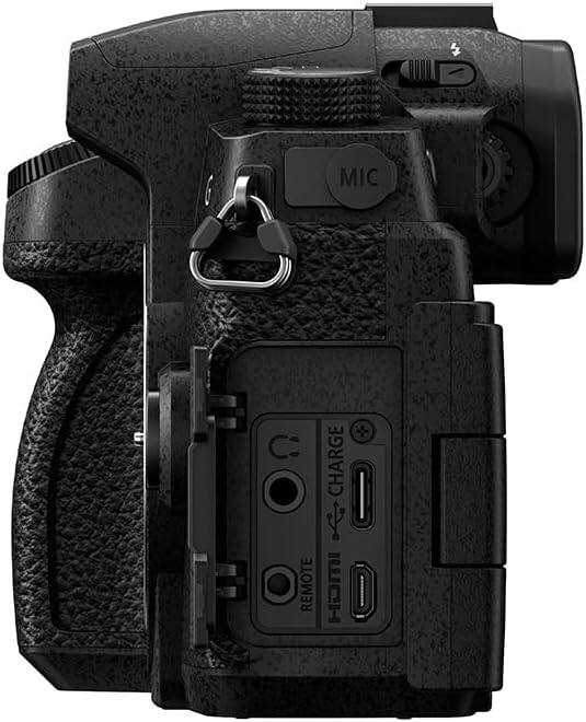 MIC REMOTE CHARGE & HDMI