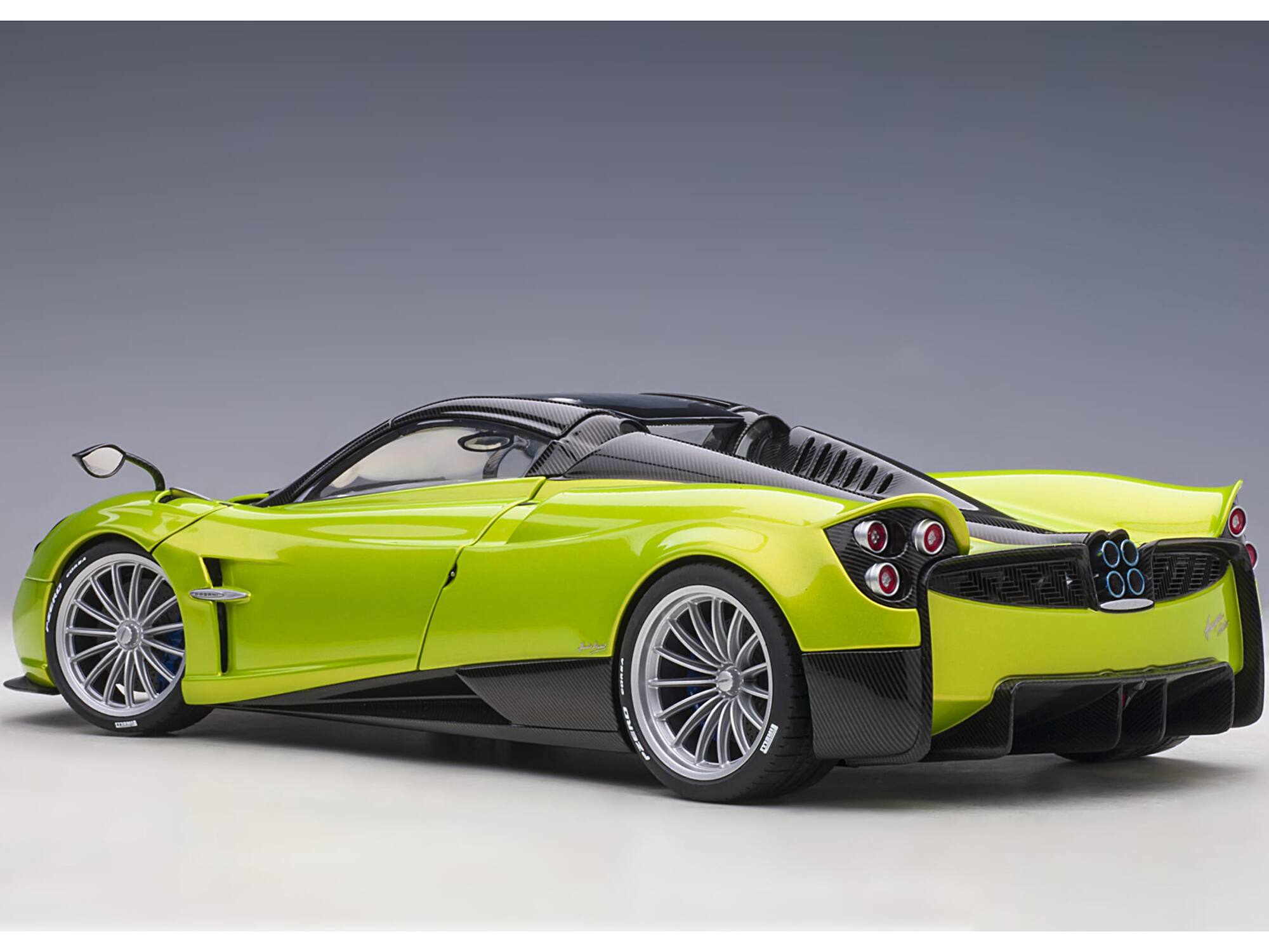 Alt View 5. Autoart - Pagani Huayra Roadster Verde Firenze Green Metallic and Carbon with Luggage Set 1/18 Model Car by Autoart.