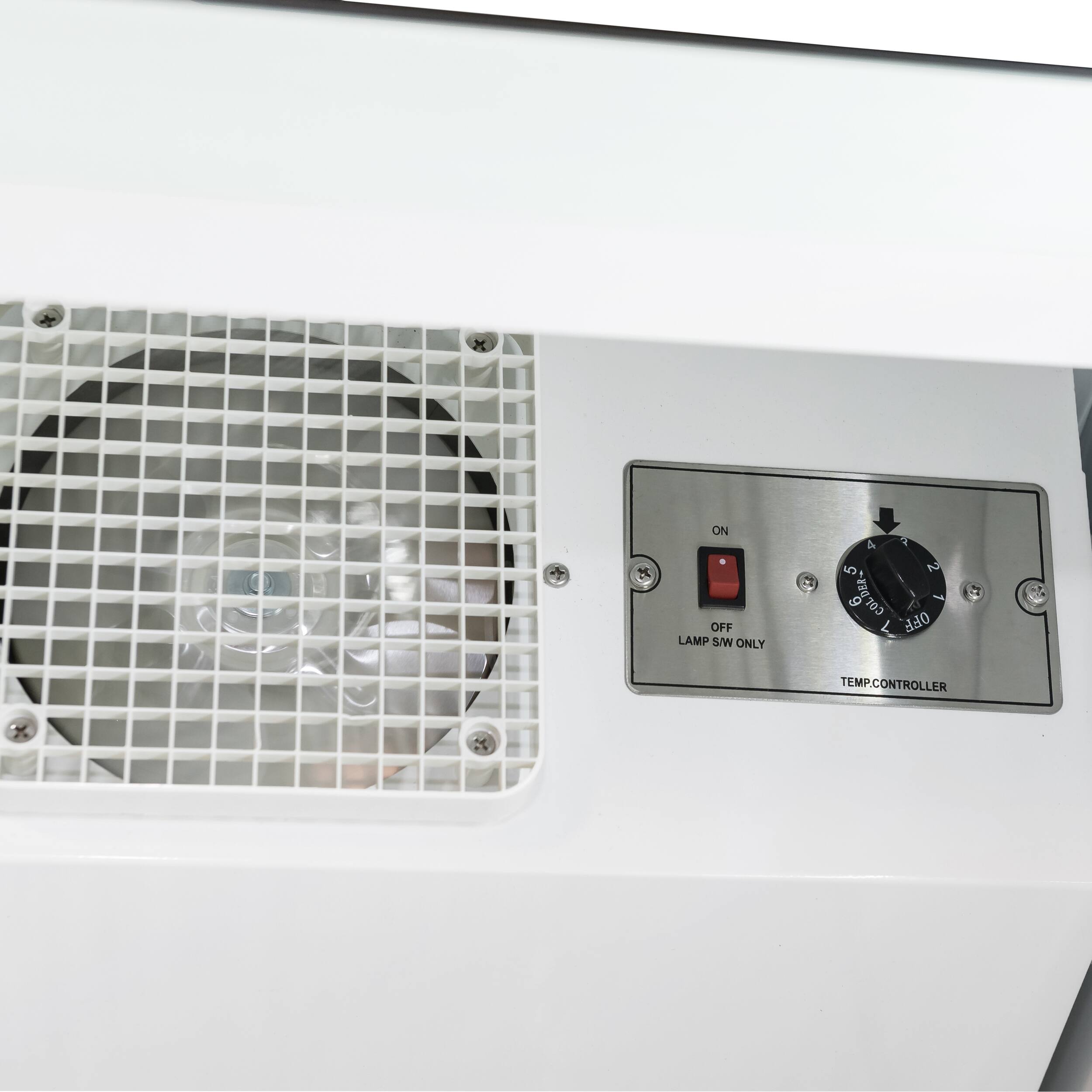 % ON OFF LAMP SW ONLY  
4 7 9 2 COLDER DER A 6 COL K OFF TEMP.CONTROLLER

ON  
OFF LAMP SW ONLY  
TEMP.CONTROLLER