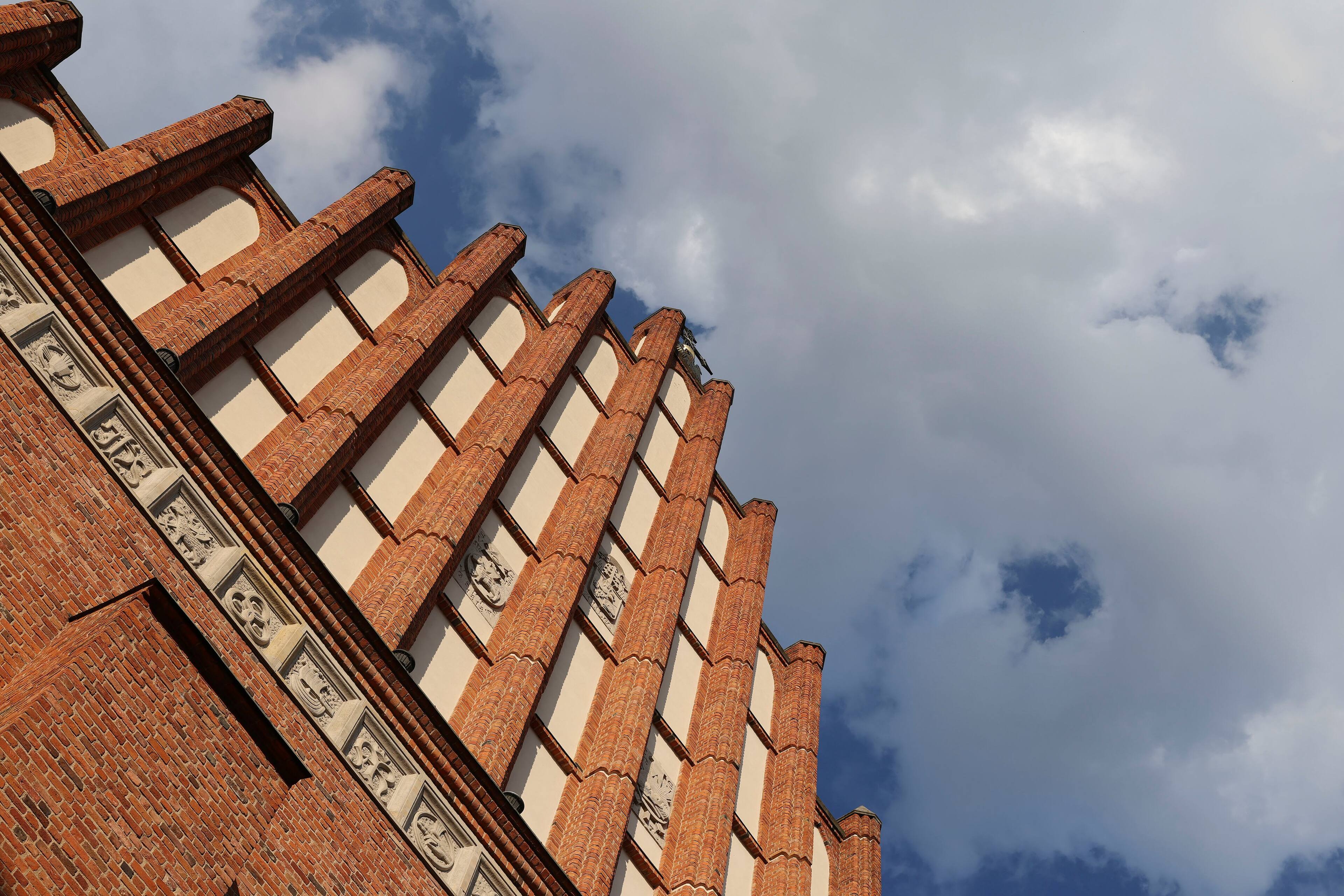 Alt View 11. Canon - RF50mm F1.4 L VCM Hybrid Prime Lens for Use with EOS R-Series Cameras - Black.