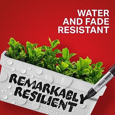 WATER AND FADE RESISTANT

REMARKABLY RESILIENT
