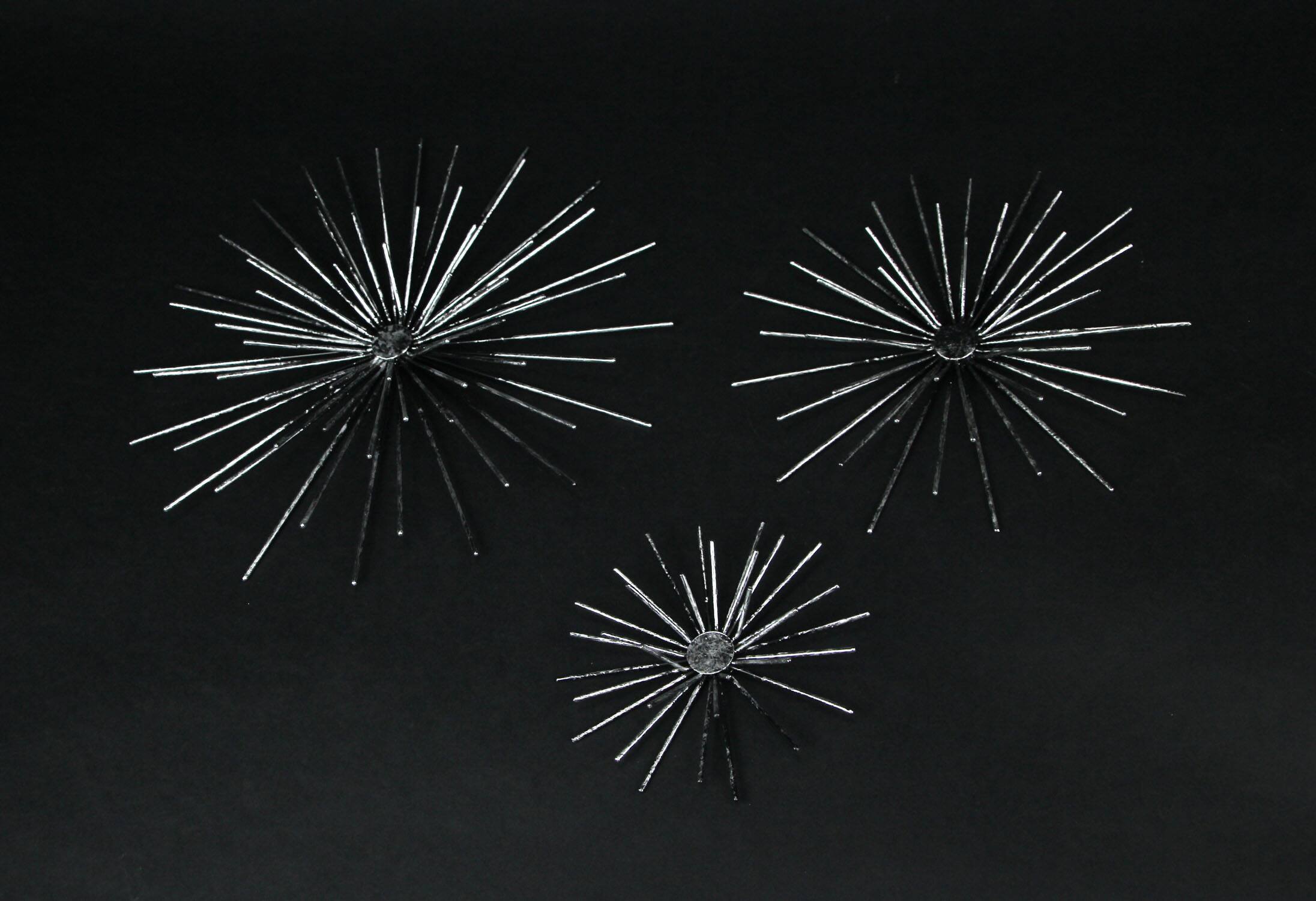 Alt View 1. Zeckos - Aged Silver Finish Mid-Century Modern Atomic Star Burst Wall Sculptures Set of 3 - Silver.