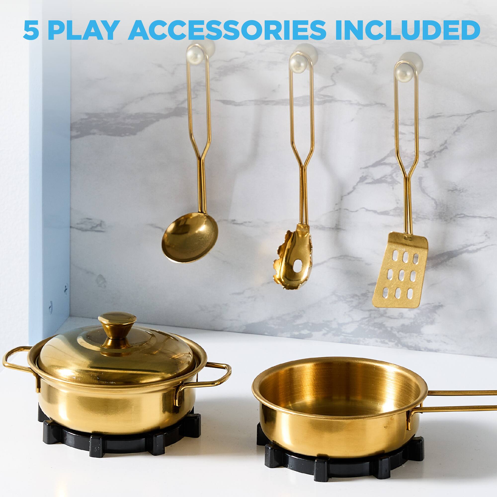 5 PLAY ACCESSORIES INCLUDED
