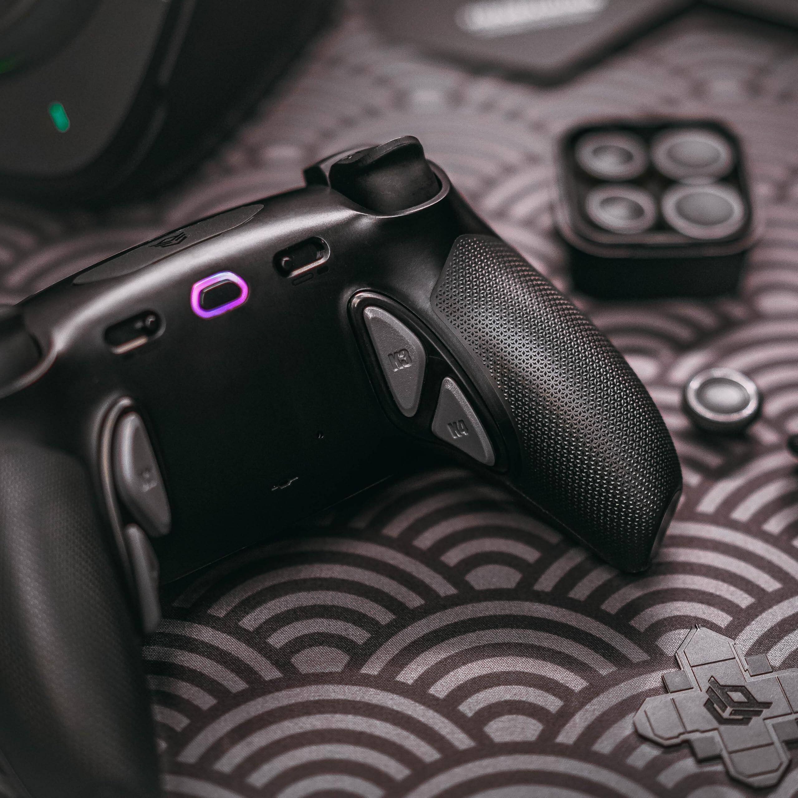 Back. HM 1810 - Phantom Pro Controller With 4 Remappable Buttons 6 Remapping Profiles 8 Interchangeable Analog Stick And - Dream Blue.