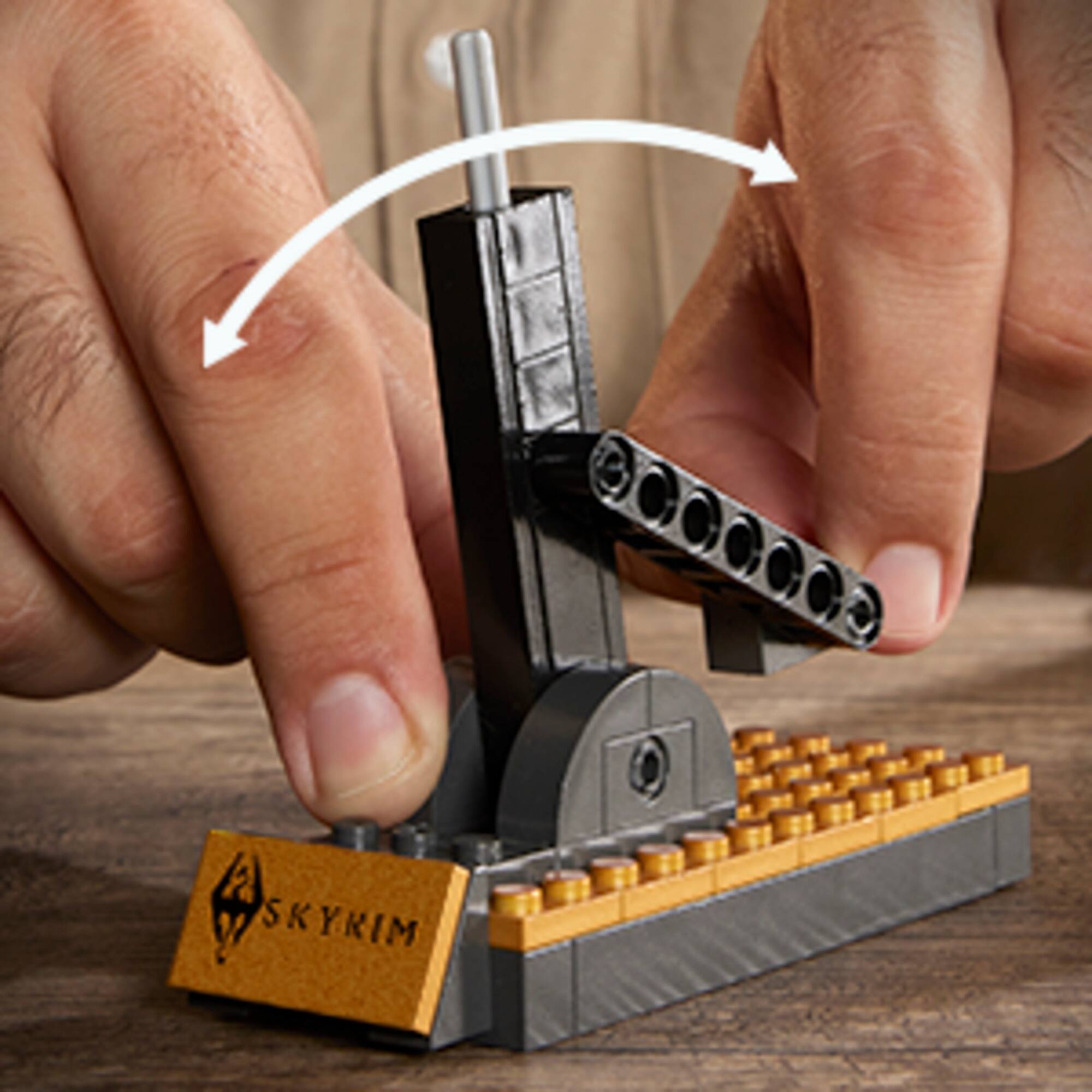 Alt View 6. MEGA - Skyrim Alduin the World Eater Collectible Building Set.