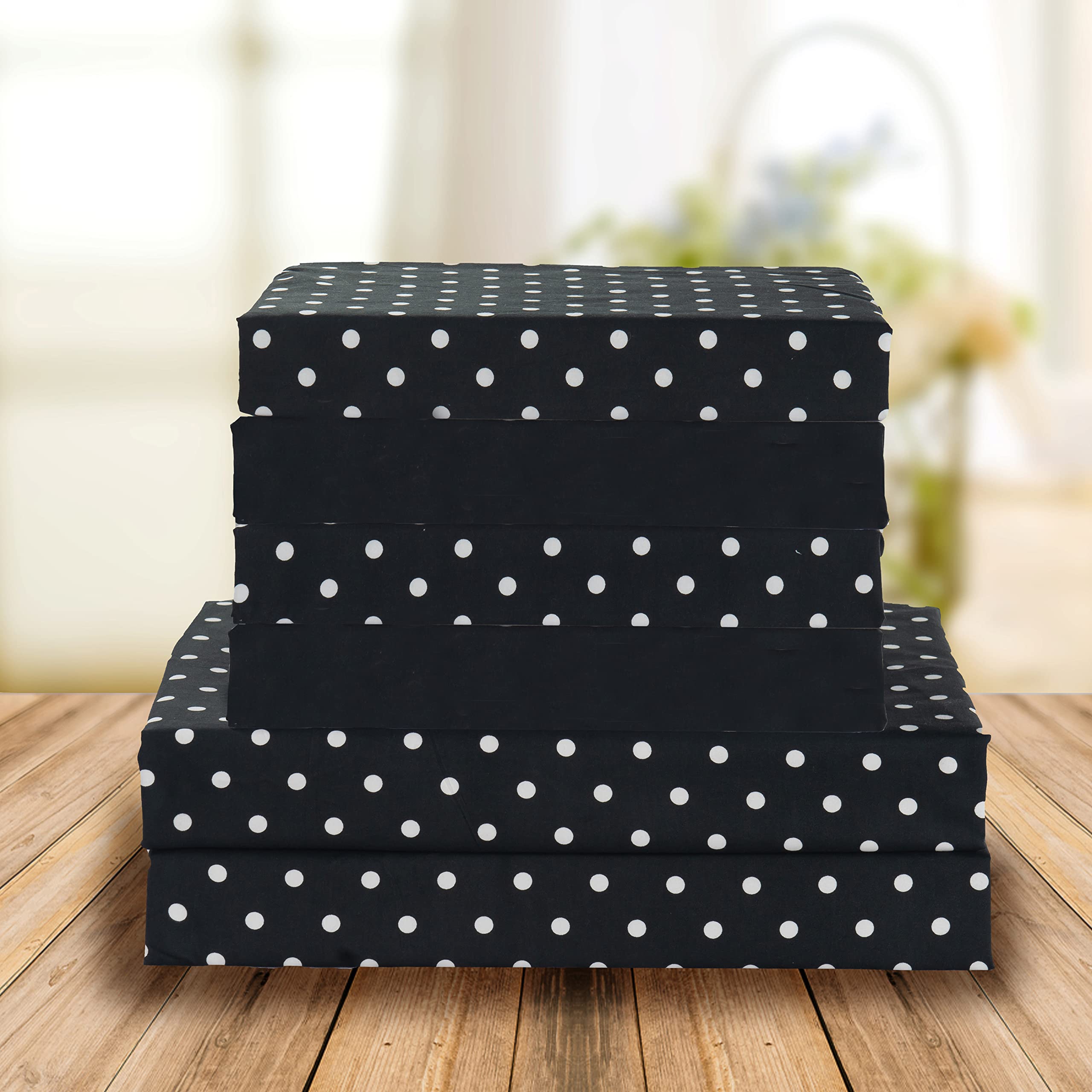 Polkadot Black King