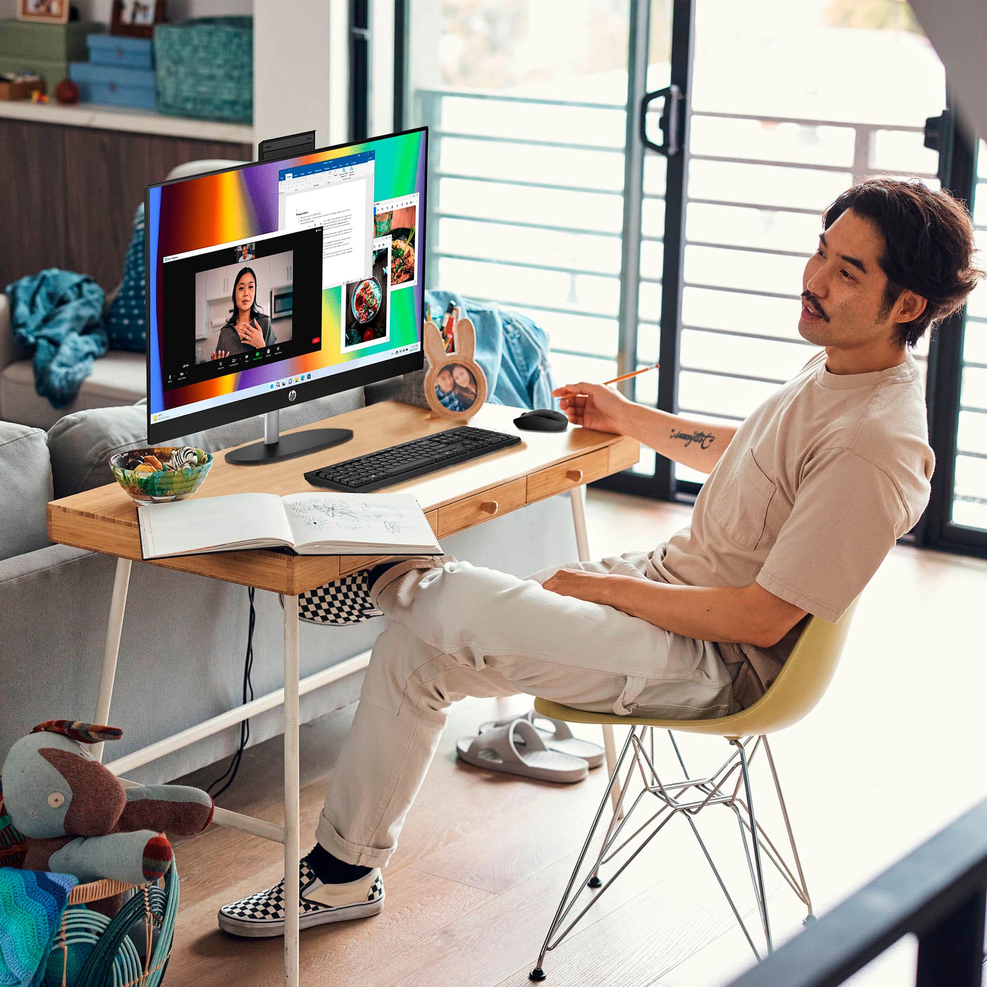 Alt View 12. HP - 27" Touch-Screen All-in-One with Adjustable Height - AMD Ryzen 7 - 16GB Memory - 1TB SSD - Jet Black.