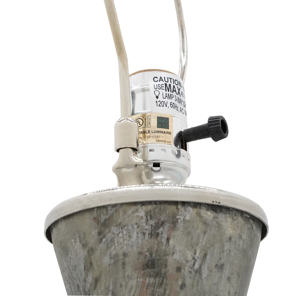 CAUTION USE EMAX LAMP 120V, 3PNAY O 60H2 AC L CRALID i TABLE LUMINAIRE No 0 50117243 00013ULLL LG