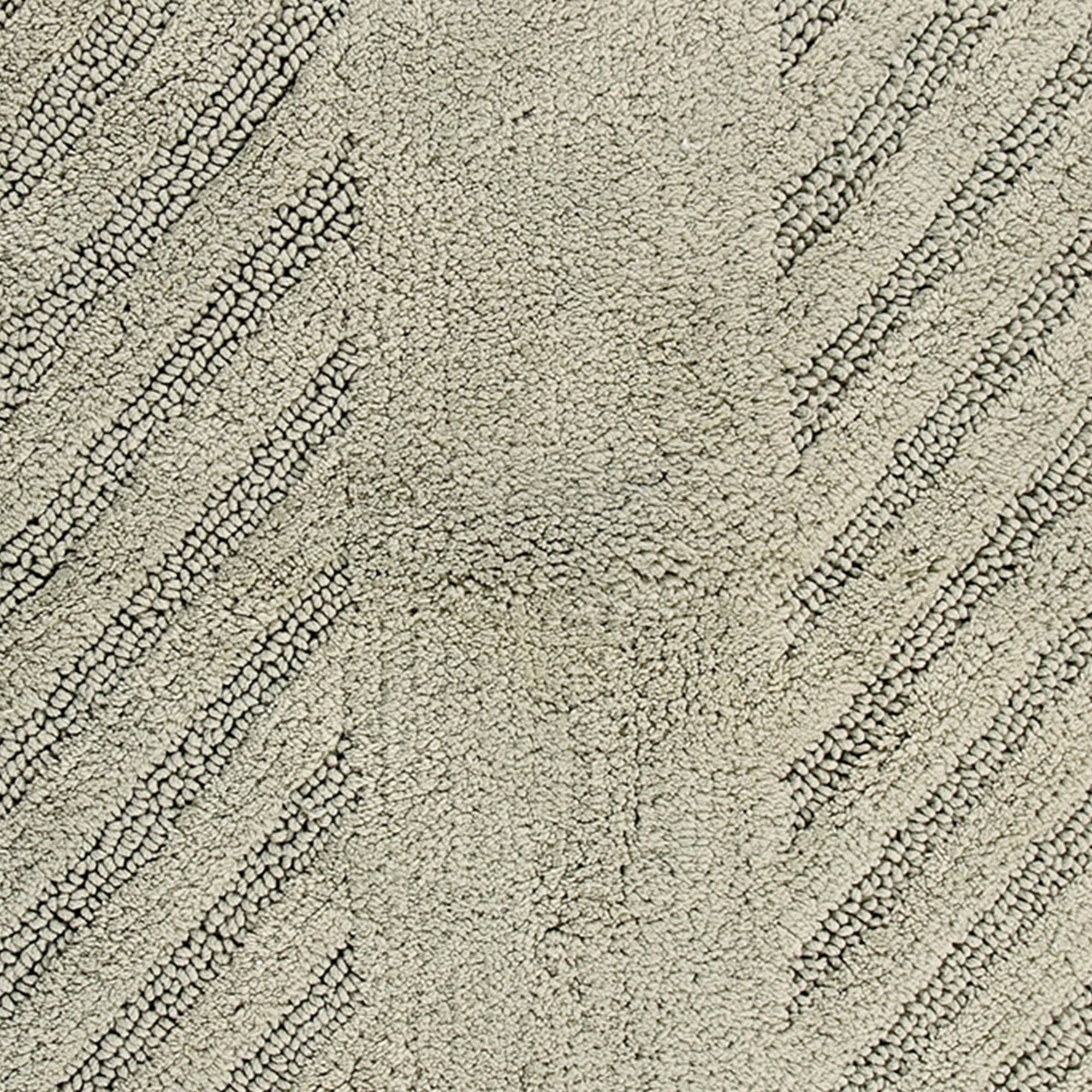 Left. Knightsbridge - Knightsbridge Sage Diagonal Racetrack 100% Cotton Reversible Bath Rug - Sage.