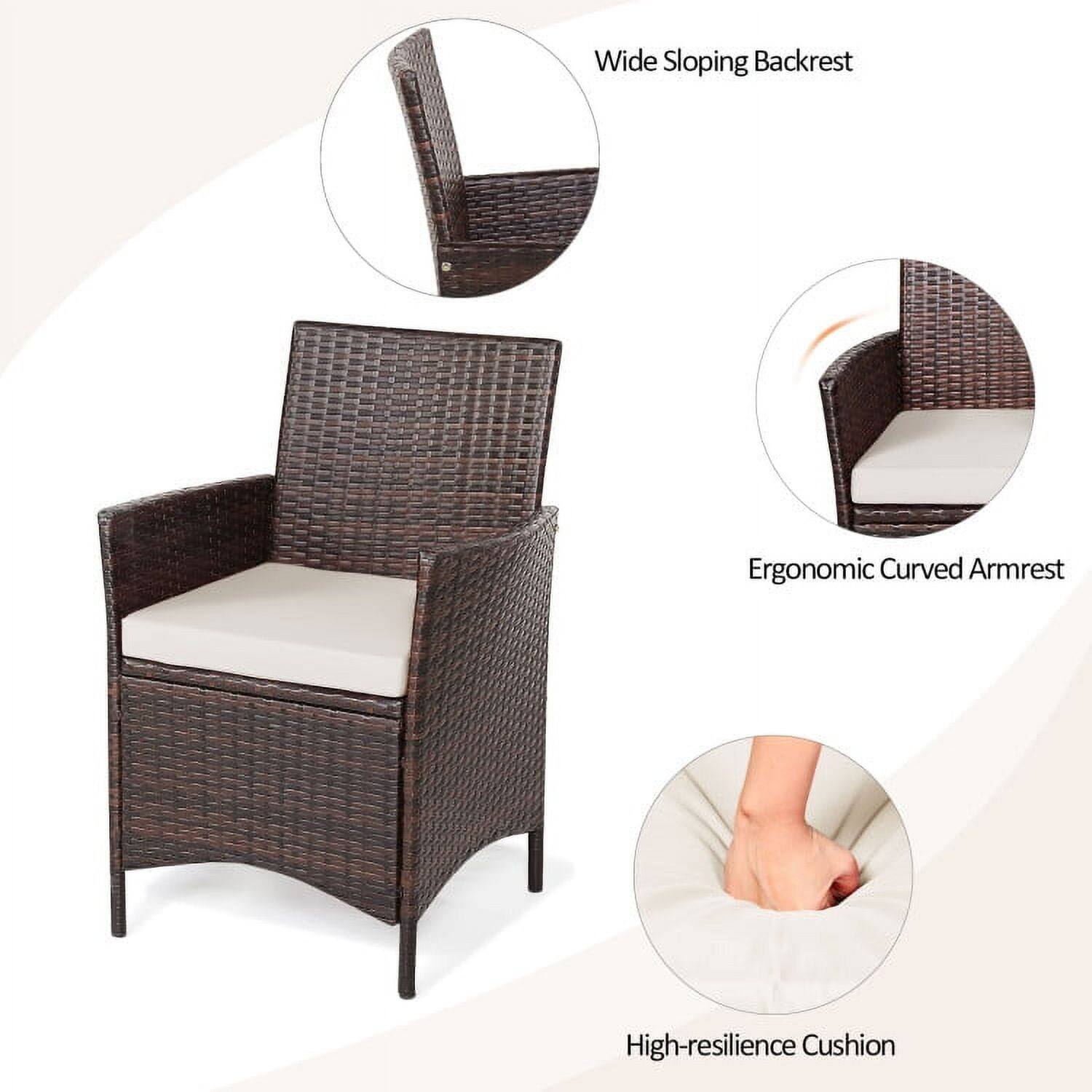 Wide Sloping Backrest  
Ergonomic Curved Armrest  
High-resilience Cushion