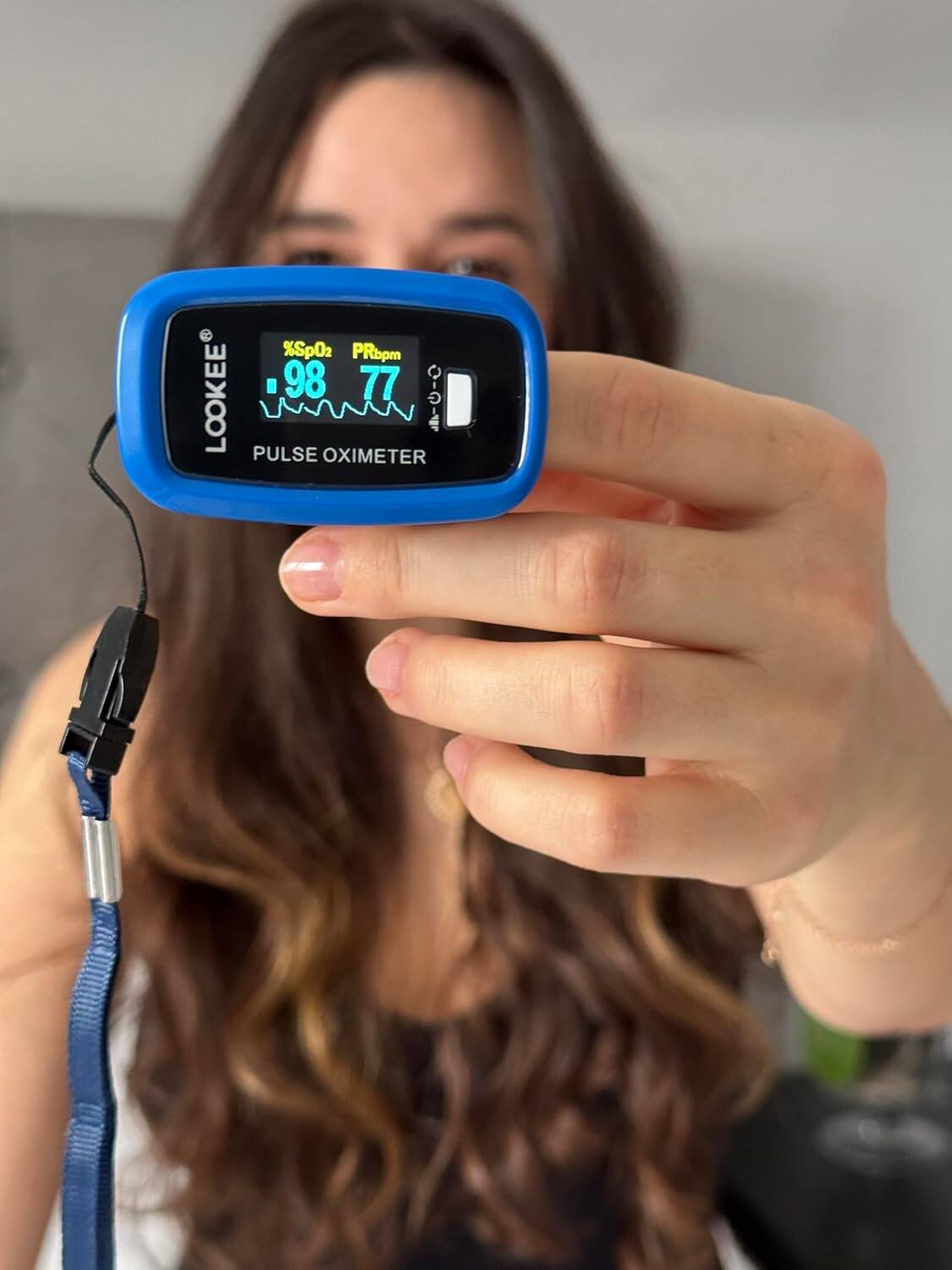 %SpO2 PRbpm  
98 77  
PULSE OXIMETER