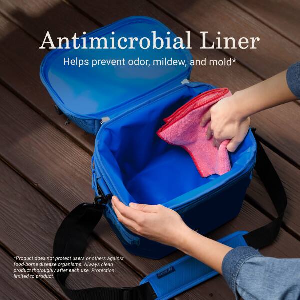 Antimicrobial Liner  
Helps prevent odor, mildew, and mold*  
*Product does not protect users or others against food-borne disease organisms. Always clean product thoroughly after each use. Protection limited to product.