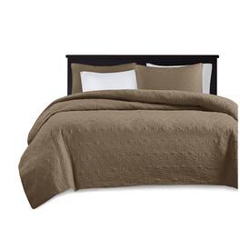 Gracie Mills - Sandy Reversible Cottage-Inspired Quilt Set - Mocha