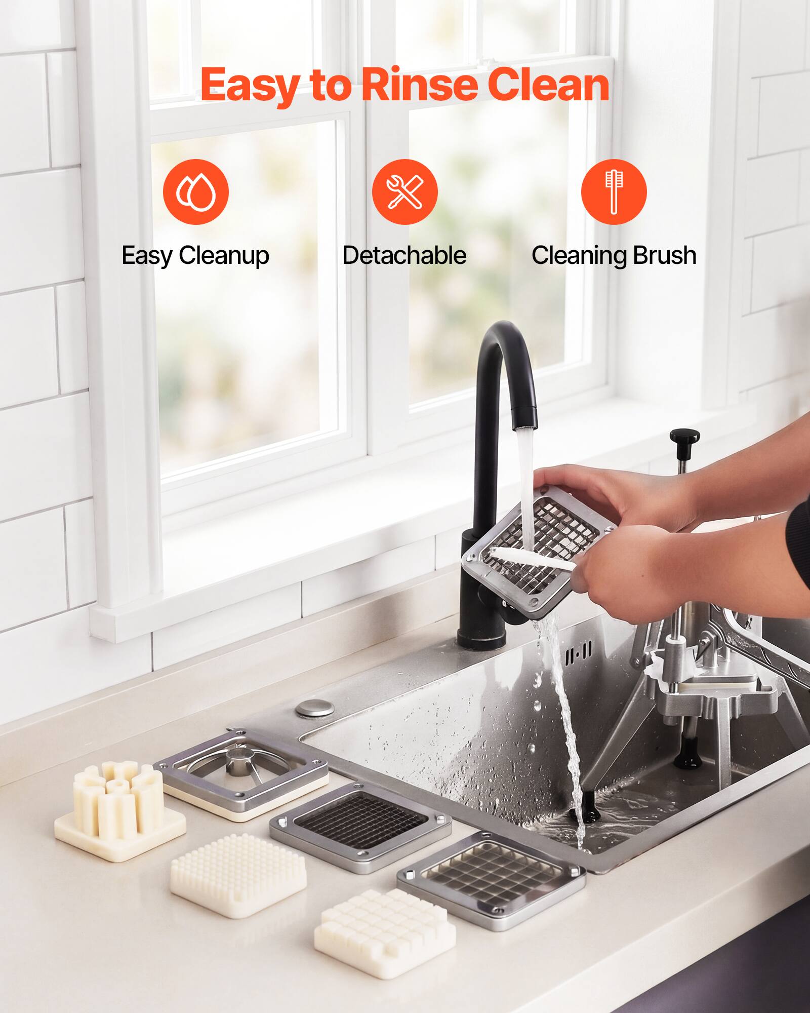 Easy to Rinse Clean  
Easy Cleanup  
Detachable  
Cleaning Brush
