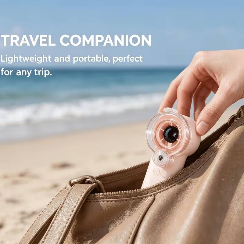 TRAVEL COMPANION  
Lightweight and portable, perfect for any trip.