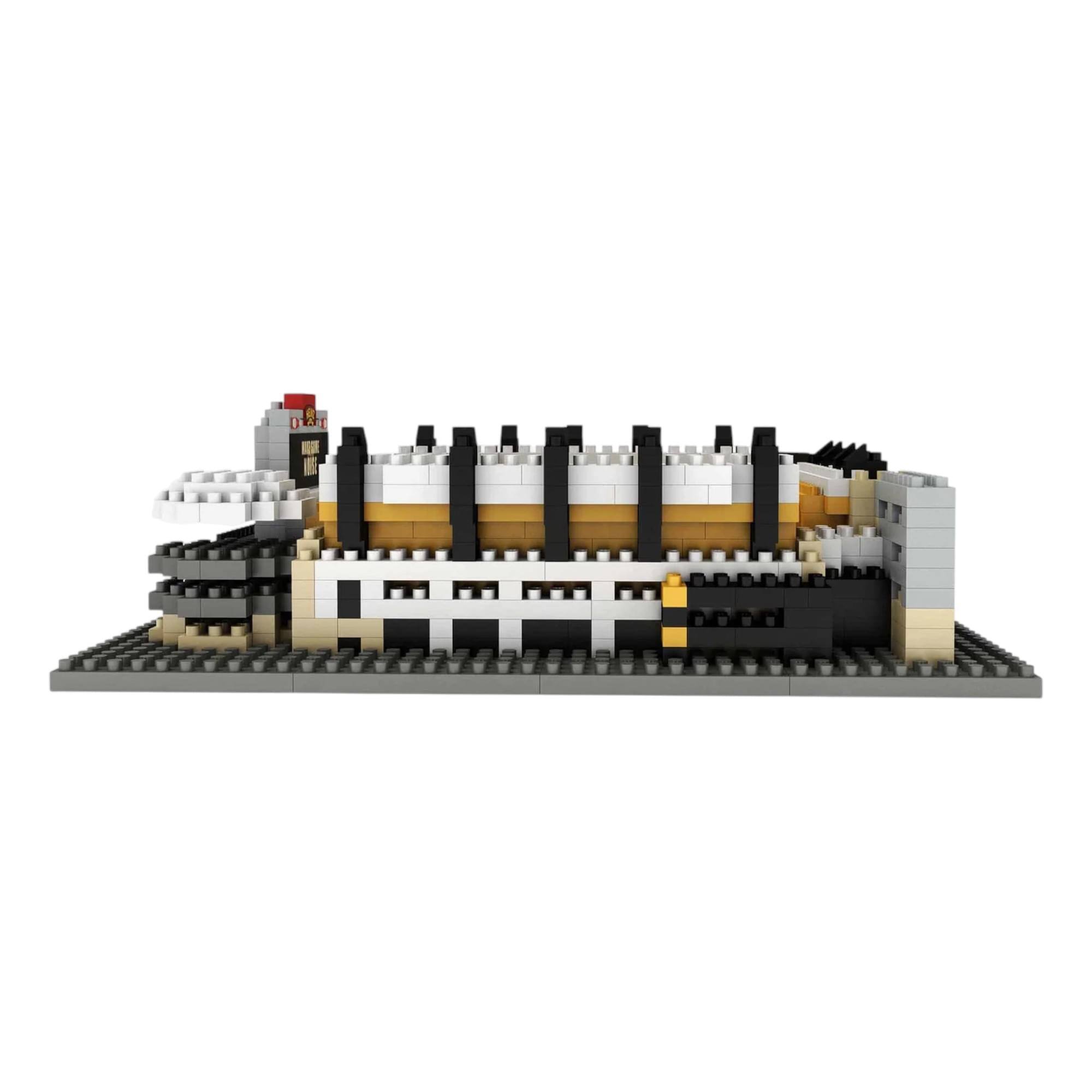 Alt View 10. Forever Collectibles - Pittsburgh Steelers NFL BRXLZ Mini Stadium 864-Piece Building Block Set - Multi-Colored.