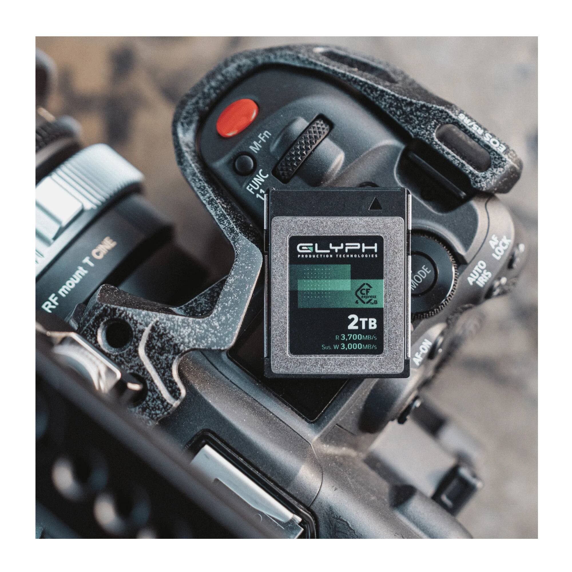 M-Fn FUNC 12 EOS RS/R6 EOS T CINE mount RF GLYPH PRODUCTION ....LO.I.S CF MODE 2TB R 3,700MBA S 3,000MBA MBA AF-ON AF LOCK AUTO IRIS