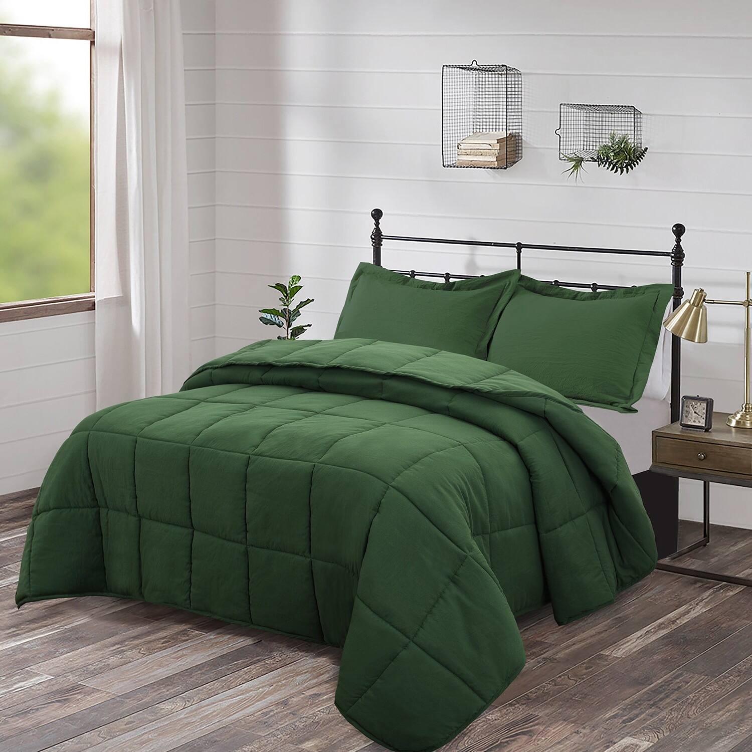 Angle. Hivvago - Twin Size Green 3 Piece Microfiber Reversible Comforter Set - Green.