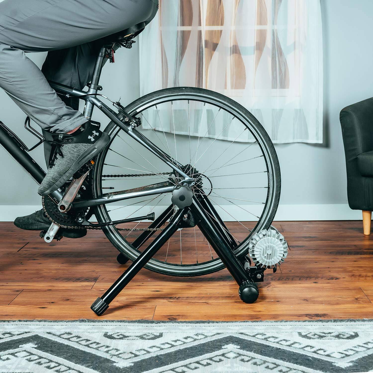 The text in the image is "8 C CrCrER rrLrr OU EECO di". It appears to be a mix of letters and numbers, possibly a code or a sequence. There is no clear way to group or correct it without additional context.