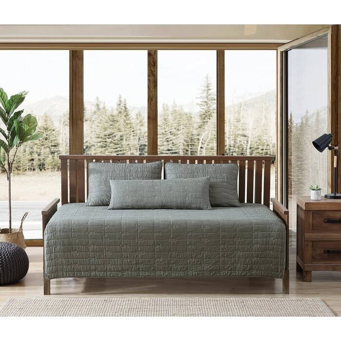 Hivvago - Lightweight Brick Fish Pattern 4 Piece Cotton Daybed Cover Set - Dark Green