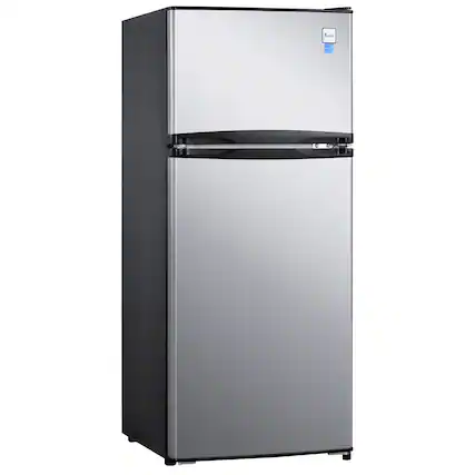 Front. Avanti - Avanti 4.5 cu. ft. Compact Refrigerator.