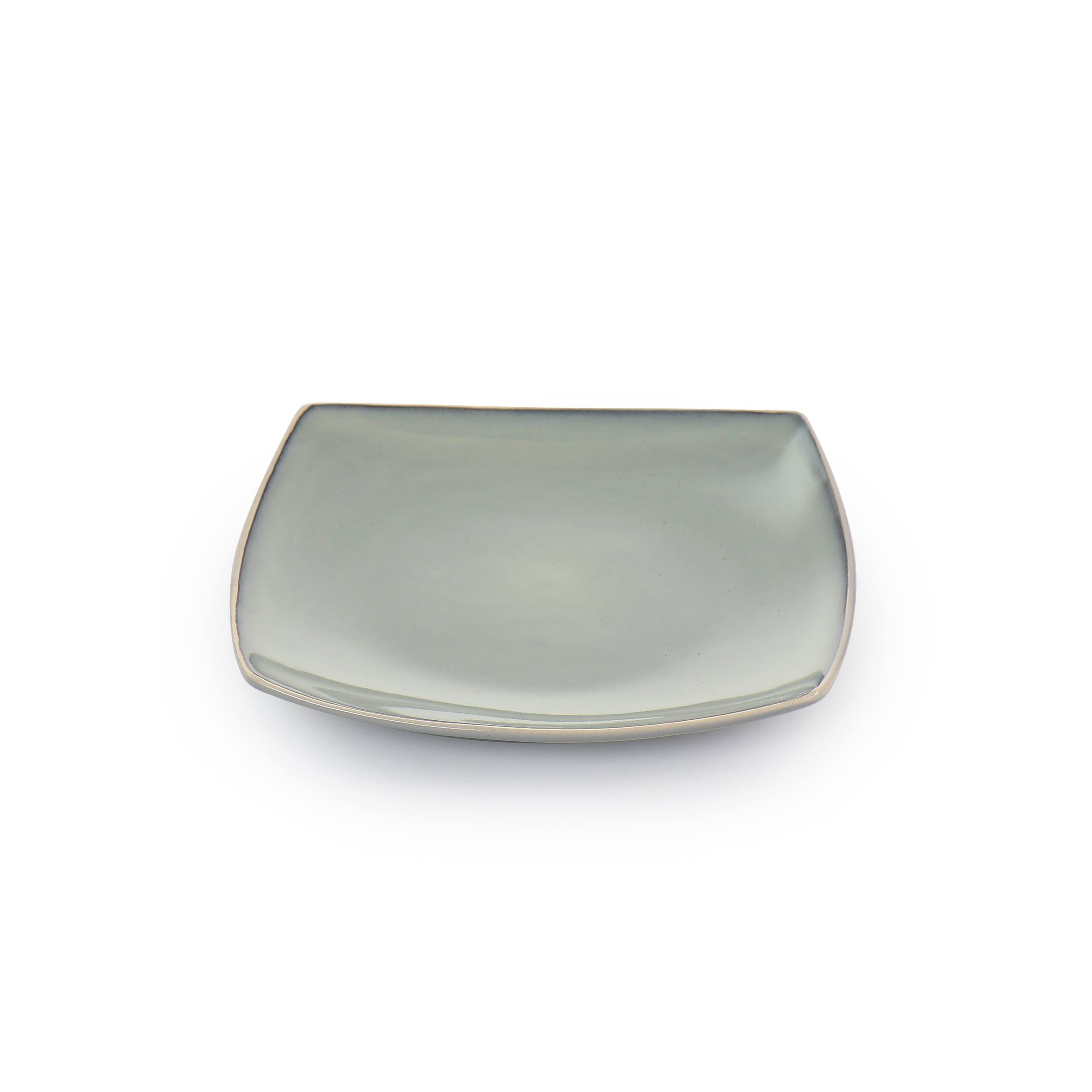 Alt View 3. Gibson - Gibson Elite Soho Lounge 16 Piece Stoneware Dinnerware Set in Light Grey - Light Gray.