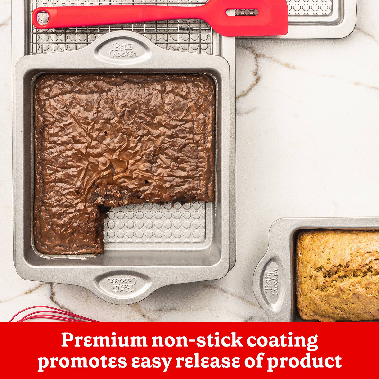 Betty Crocker Premium non-stick coating promotes easy release of product