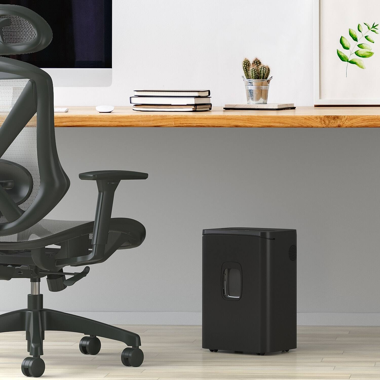 Alt View 7. Staples - 20-Sheet Micro-Cut Multi-Media Shredder (ST62155) - Black.