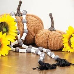 Angle. BreeBe - Bones & Bead Garland - Black, White.